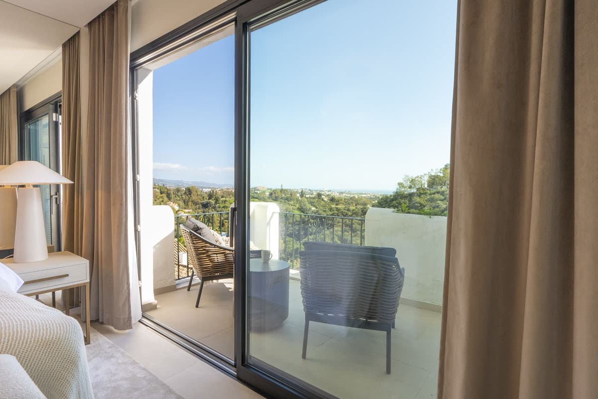 Penthouse in Benahavís — photo 10 of 10