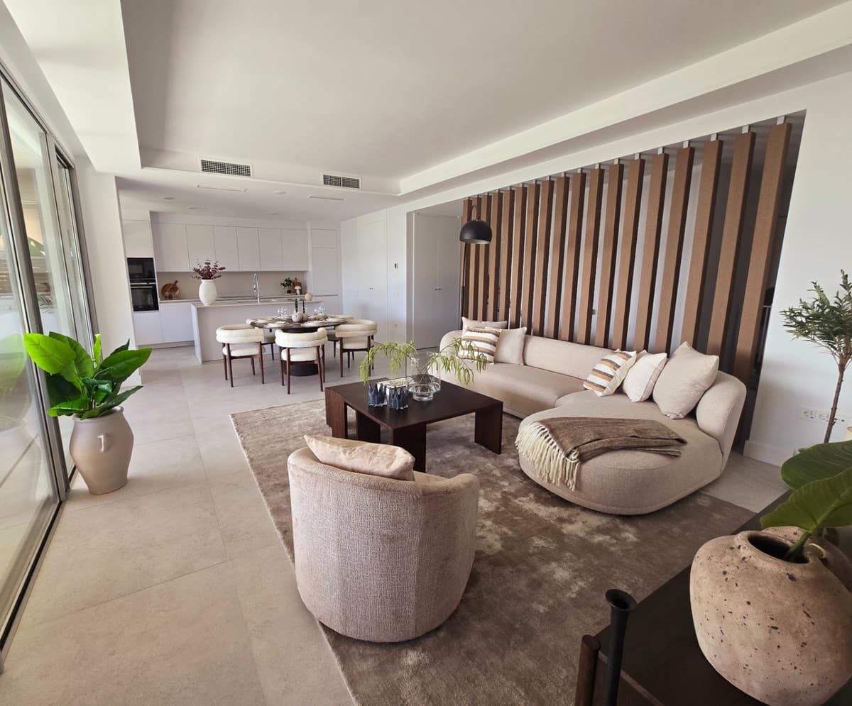 Ground Floor Apartment in Marbella — photo 3 of 10