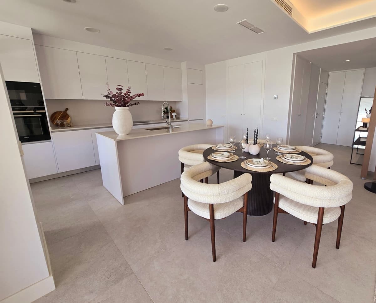 Ground Floor Apartment in Marbella — photo 10 of 10