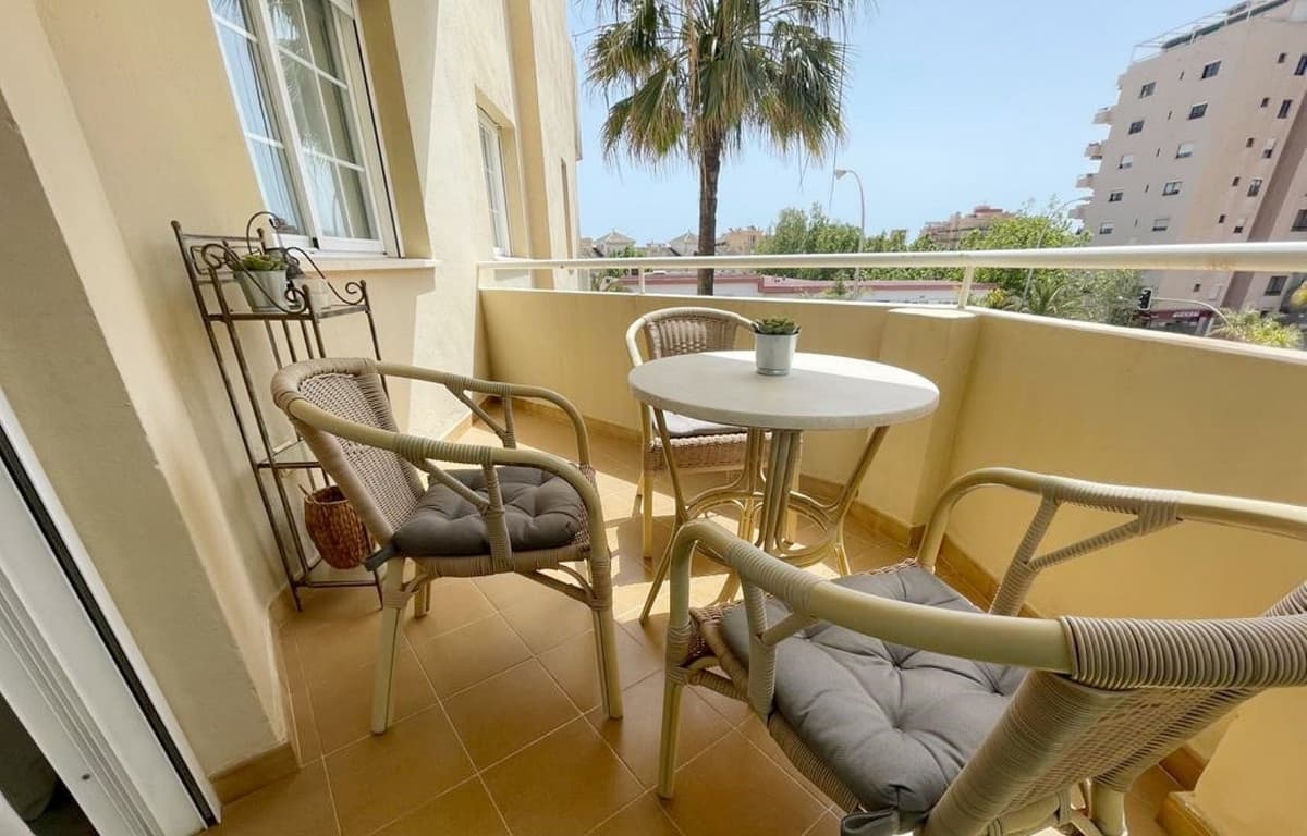 Middle Floor Apartment in Torremolinos — photo 5 of 10