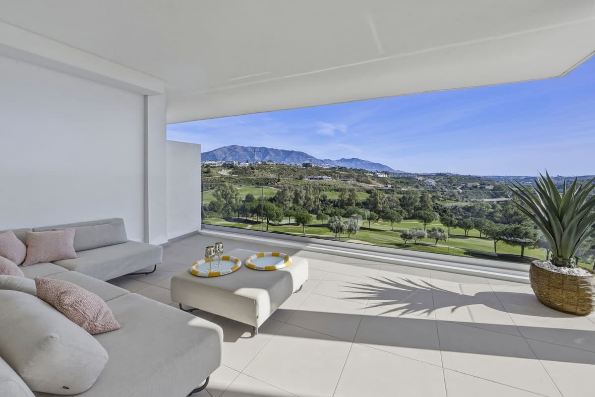 Middle Floor Apartment in La Cala Golf — photo 2 of 10