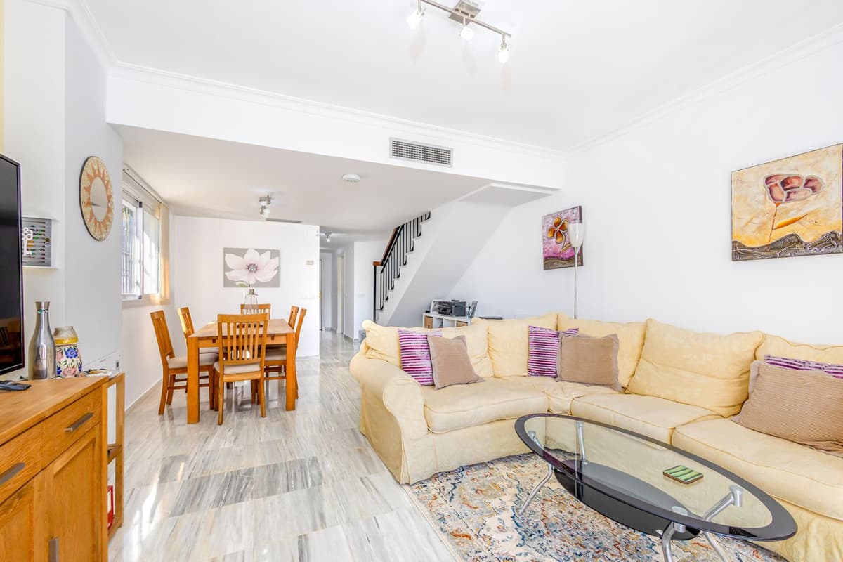 Townhouse in Alhaurin Golf — photo 1 of 10