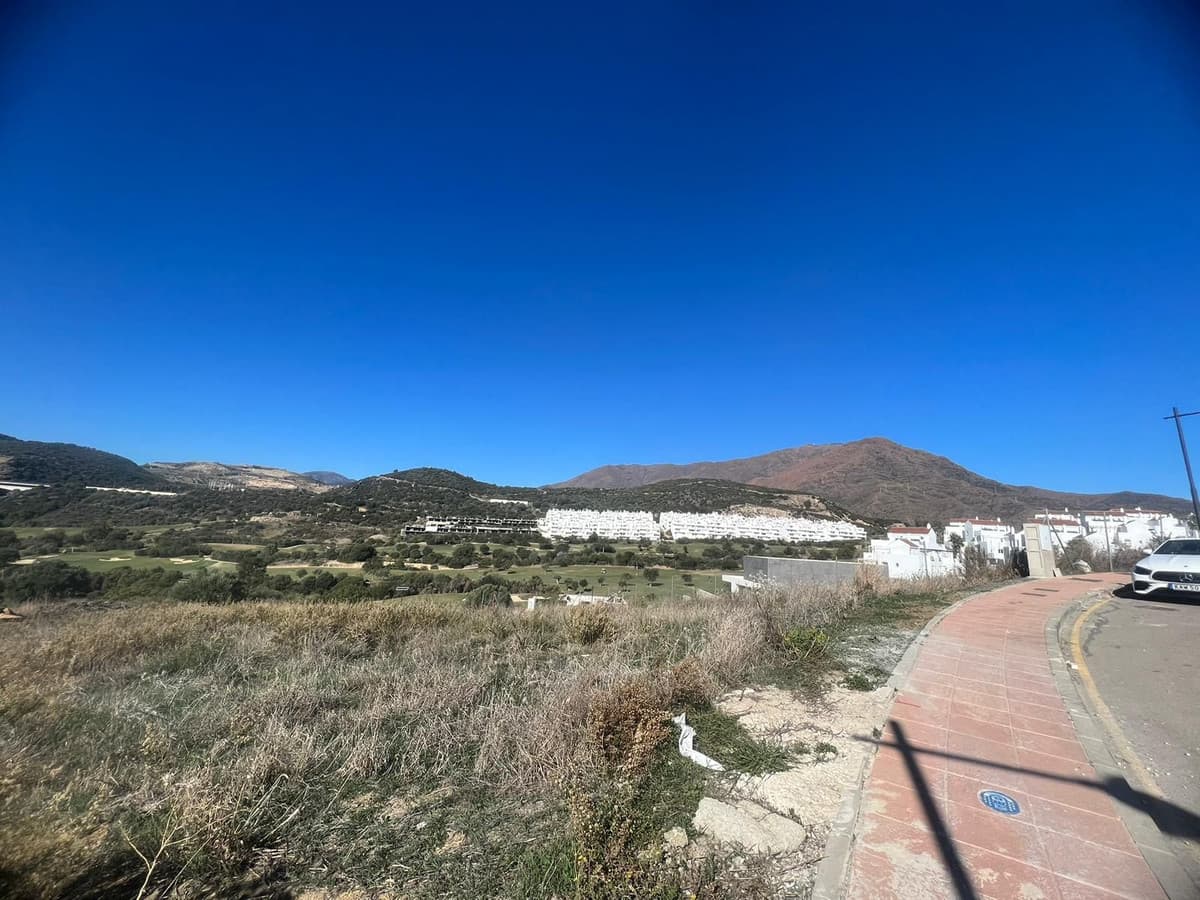 Residential Plot in Estepona — photo 3 of 3