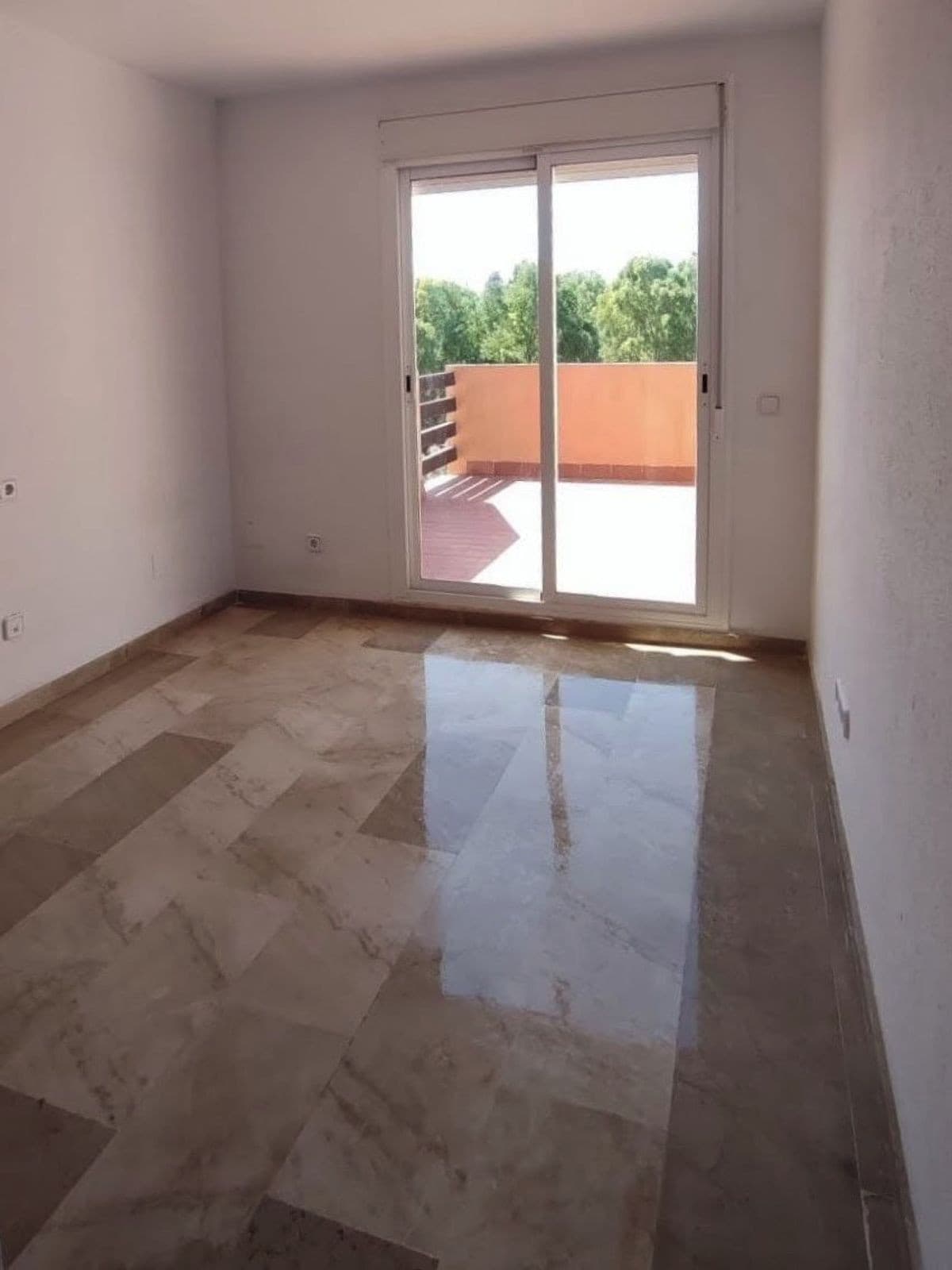 Penthouse Duplex in Casares — photo 7 of 10