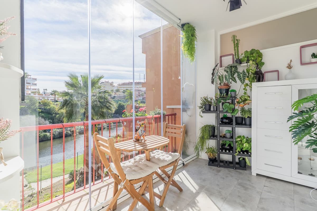 Middle Floor Apartment in Riviera del Sol — photo 10 of 10