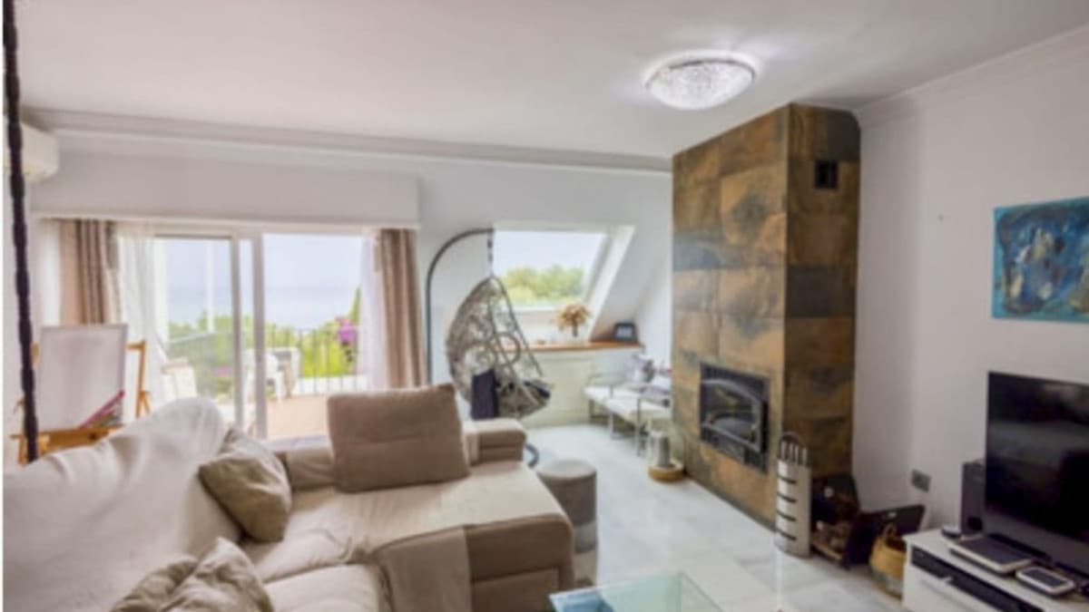 Detached Villa in Estepona — photo 3 of 9