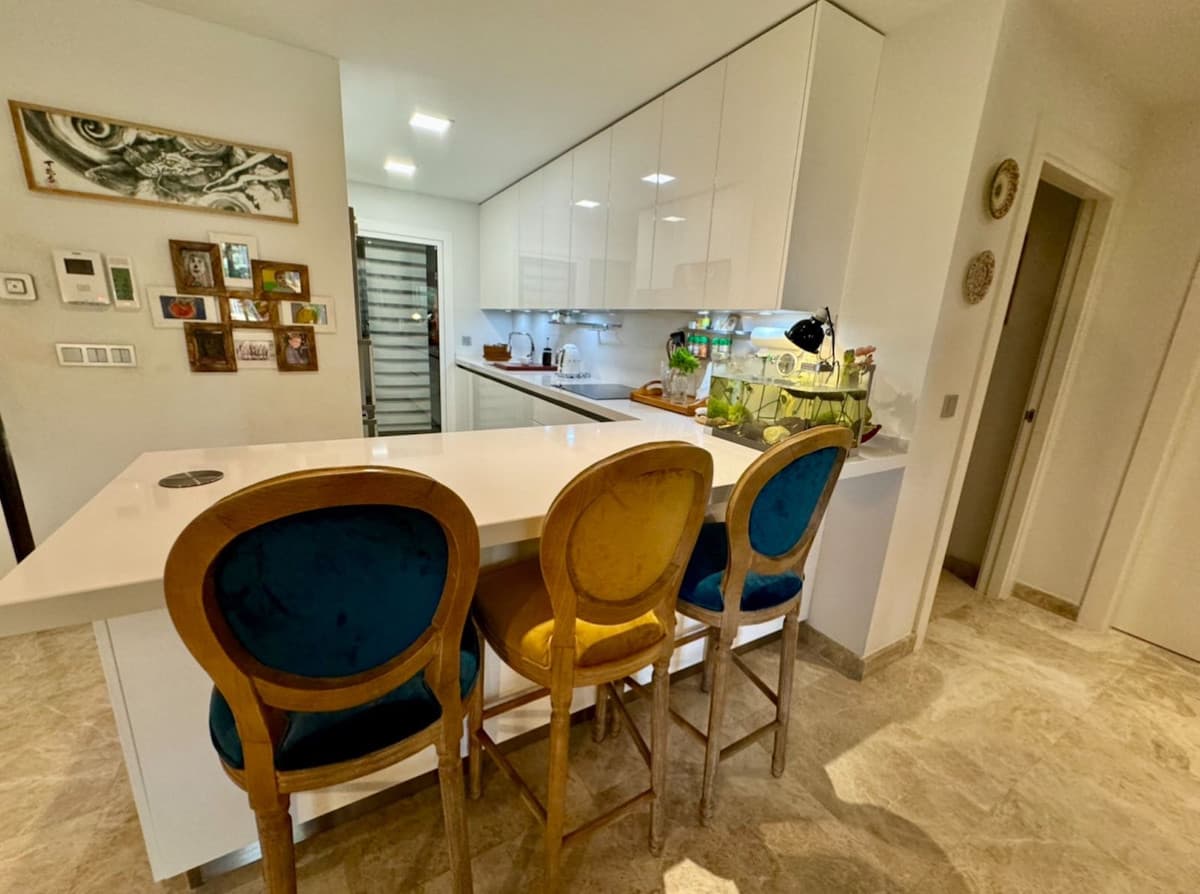 Ground Floor Apartment in Marbella — photo 4 of 10
