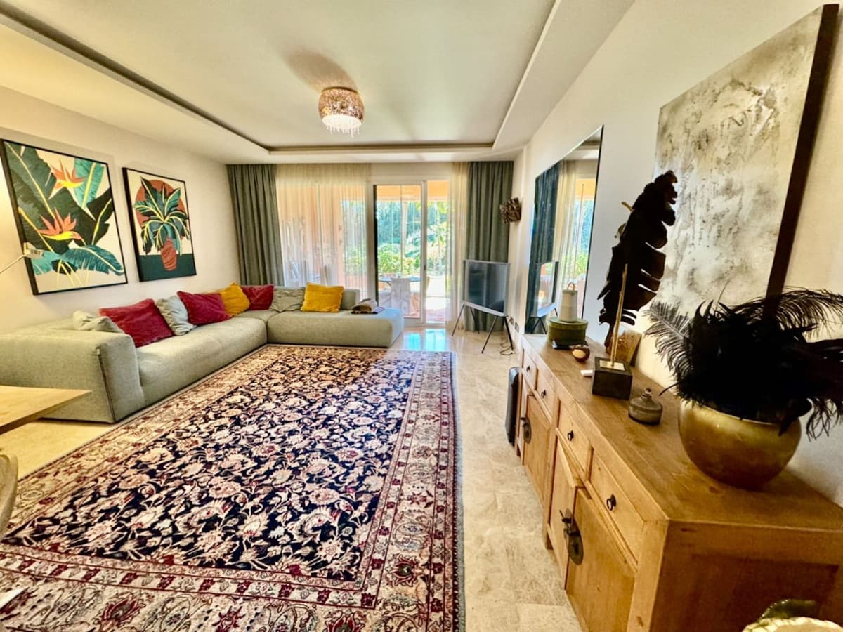 Ground Floor Apartment in Marbella — photo 6 of 10