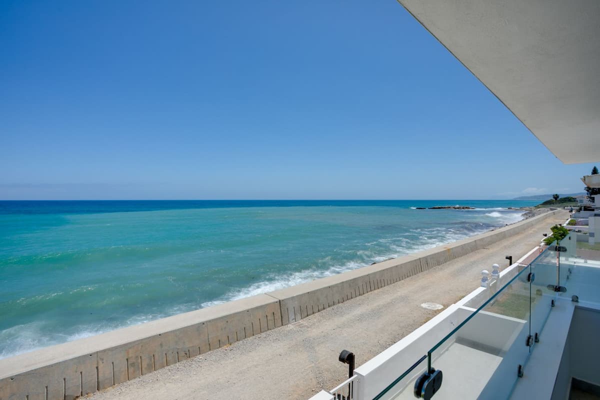 Detached Villa in Estepona — photo 6 of 10