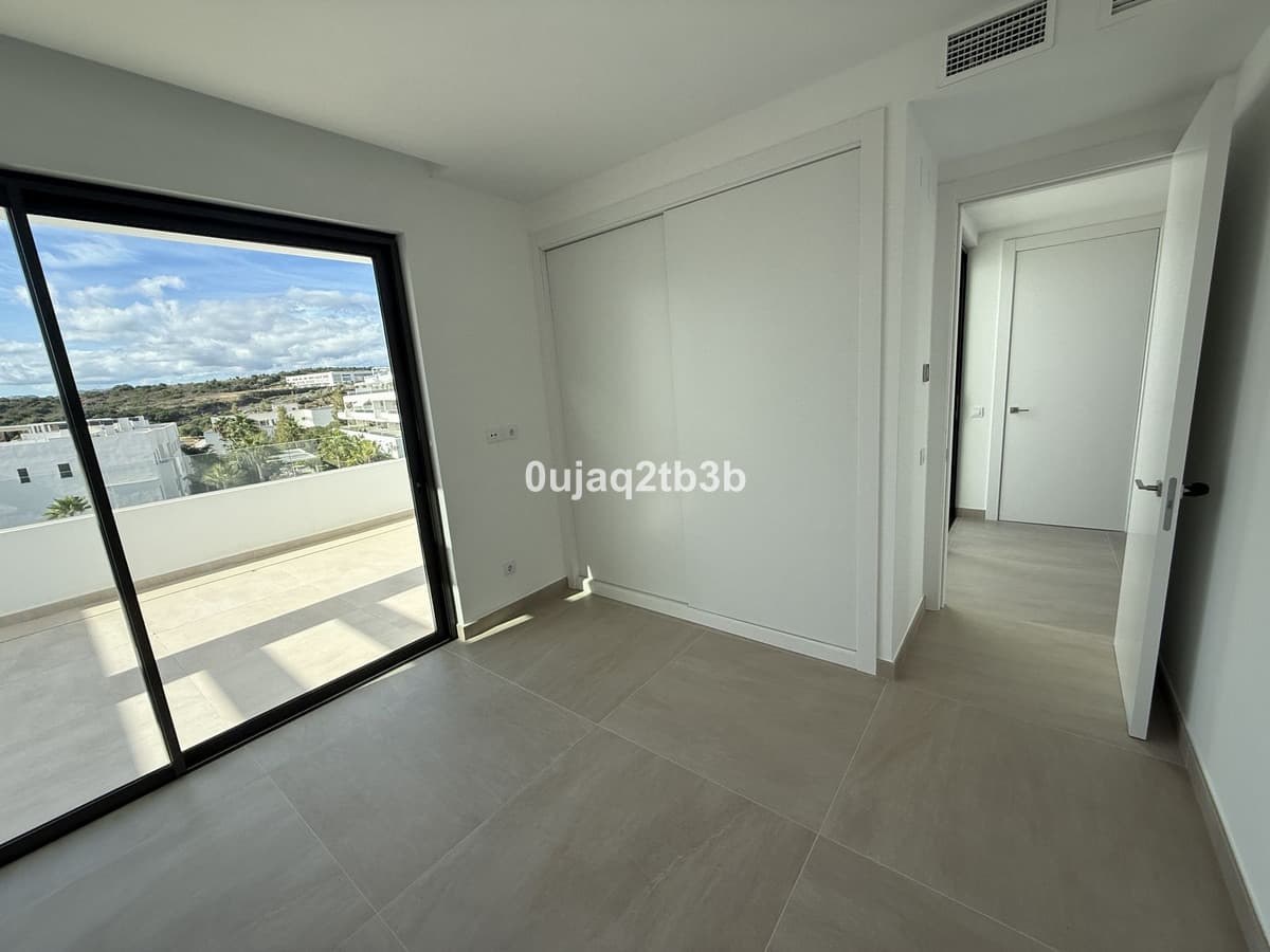 Penthouse in Estepona — photo 2 of 10
