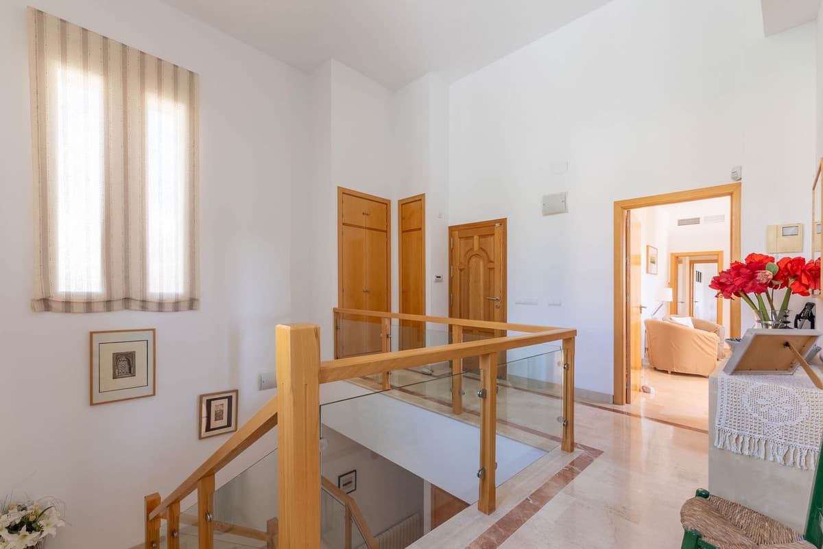 Detached Villa in Mijas Golf — photo 3 of 10