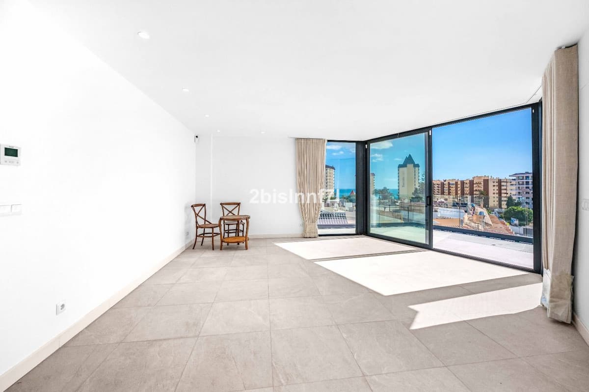 Top Floor Apartment in Fuengirola — photo 2 of 10
