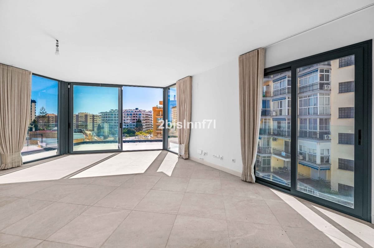 Top Floor Apartment in Fuengirola — photo 6 of 10