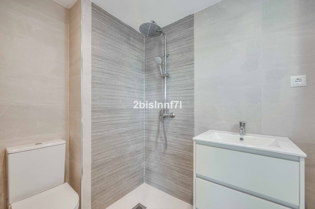 Top Floor Apartment in Fuengirola — photo 9 of 10