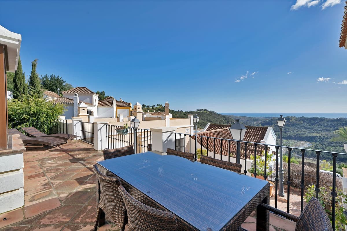 Townhouse in Benahavís — photo 7 of 10