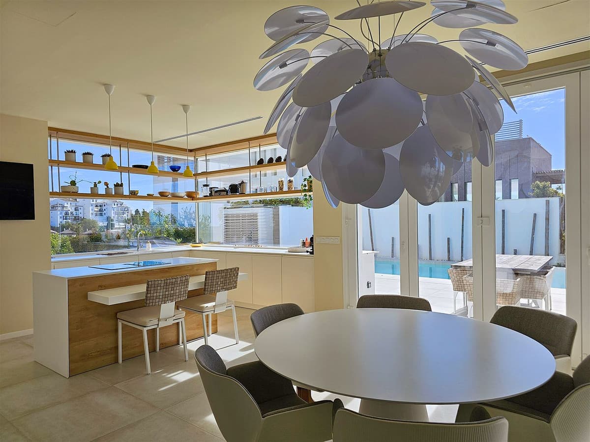 Detached Villa in Riviera del Sol — photo 9 of 10
