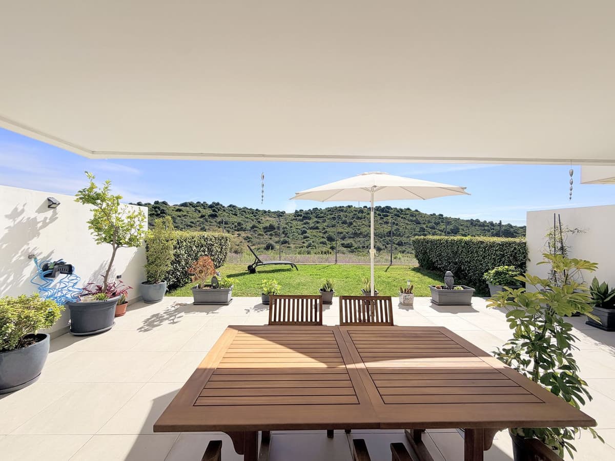 Ground Floor Apartment in Estepona — photo 8 of 10