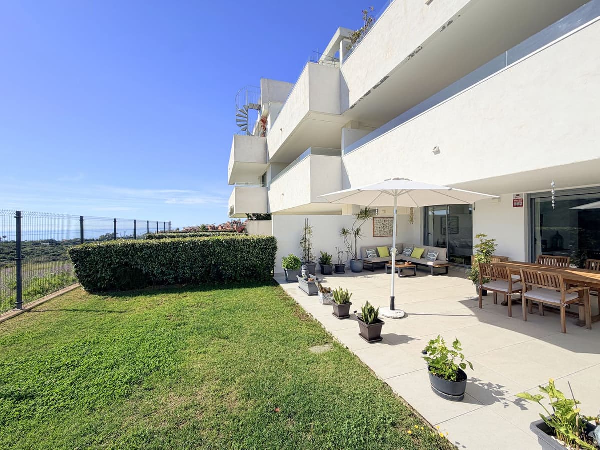 Ground Floor Apartment in Estepona — photo 10 of 10