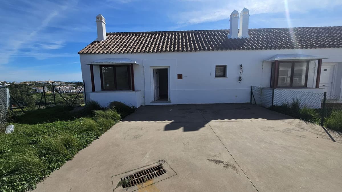 Townhouse in Doña Julia — photo 5 of 10