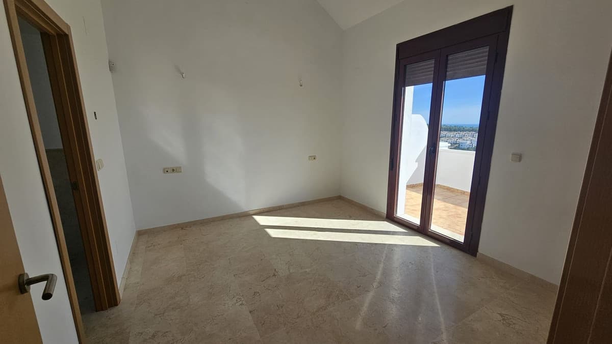 Townhouse in Doña Julia — photo 8 of 10
