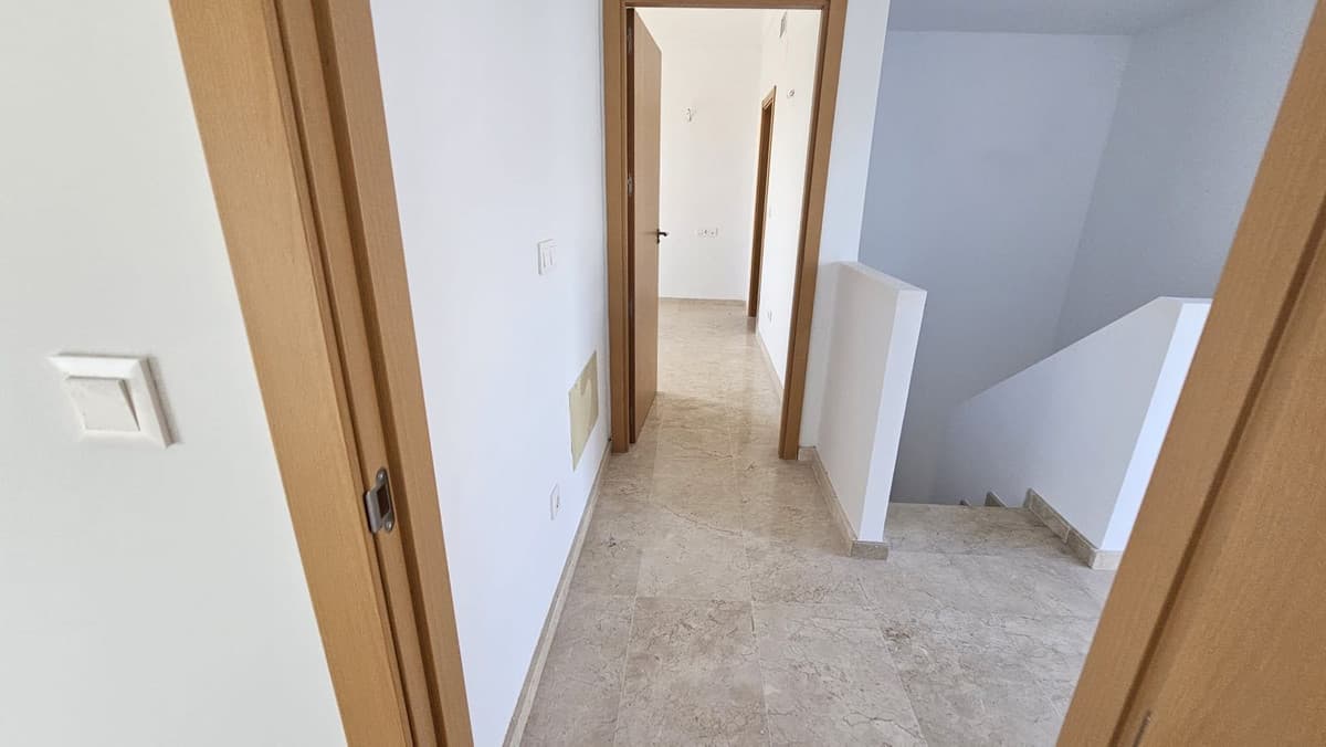 Townhouse in Doña Julia — photo 10 of 10