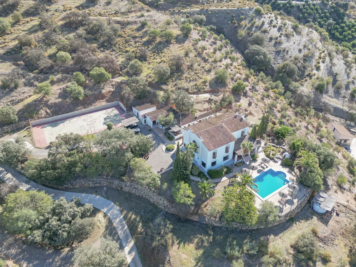 Cortijo in Alora — photo 2 of 10