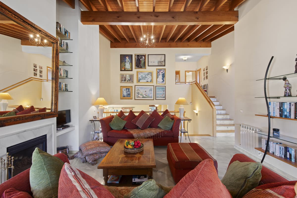 Detached Villa in Benahavís — photo 4 of 10