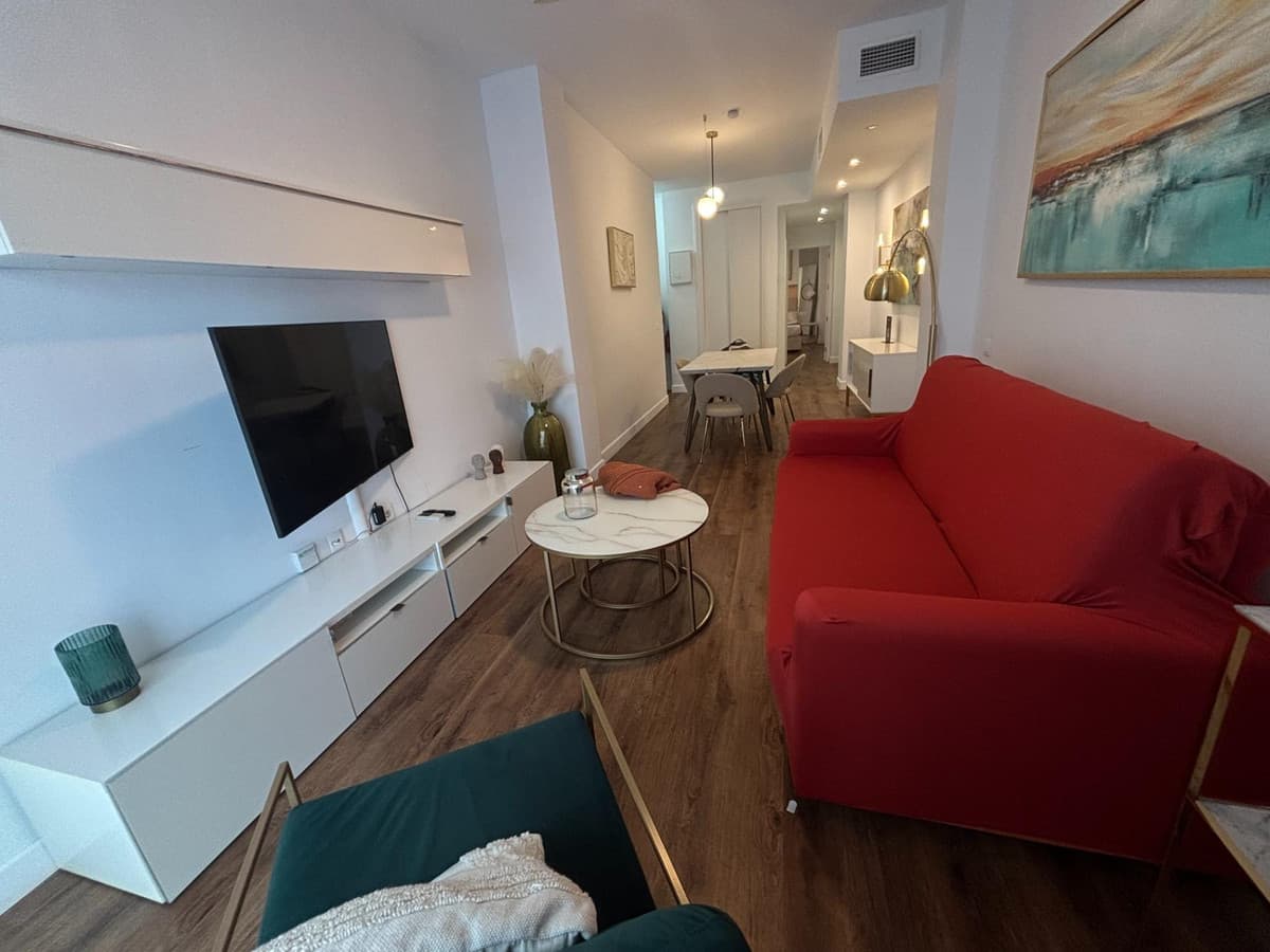 Middle Floor Apartment in Centro Histórico — photo 8 of 10