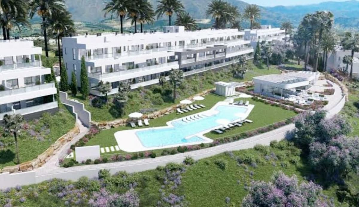 Ground Floor Apartment in Casares Playa — photo 2 of 10
