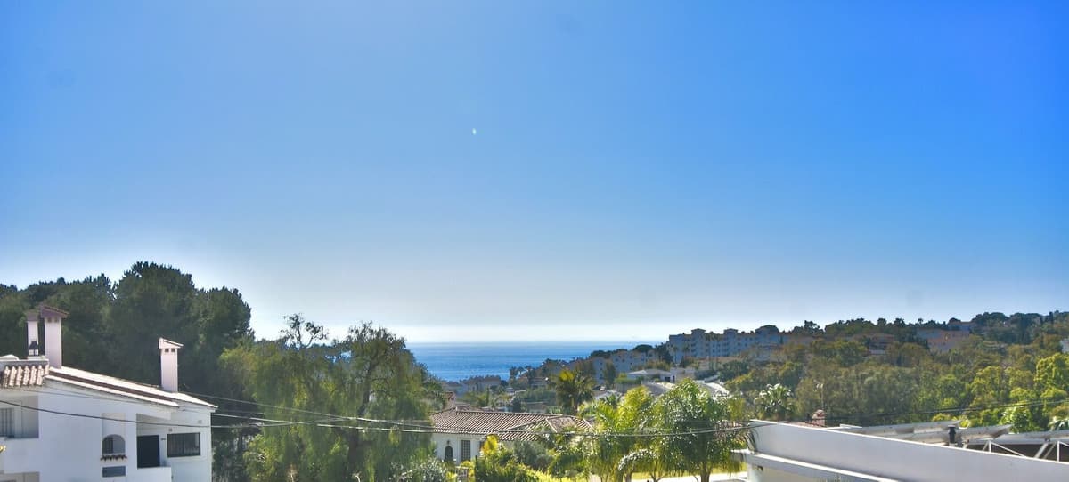 Detached Villa in La Cala de Mijas — photo 2 of 10