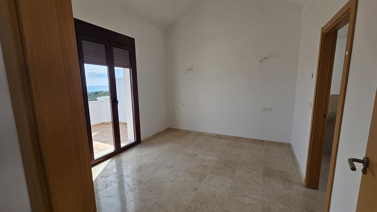Townhouse in Doña Julia — photo 6 of 10
