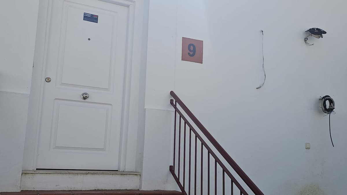 Townhouse in Doña Julia — photo 3 of 10
