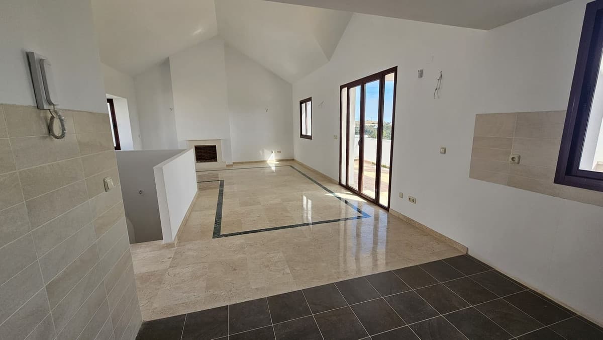 Townhouse in Doña Julia — photo 8 of 10