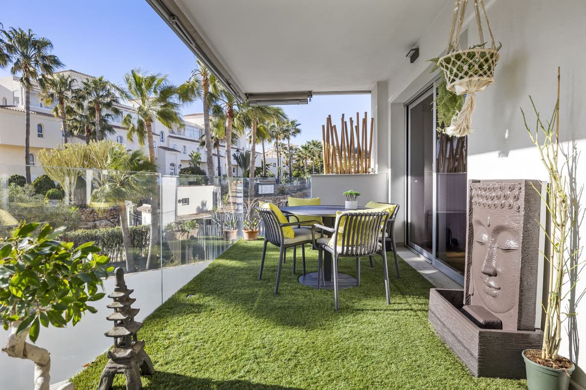 Middle Floor Apartment in Mijas Costa — photo 4 of 10