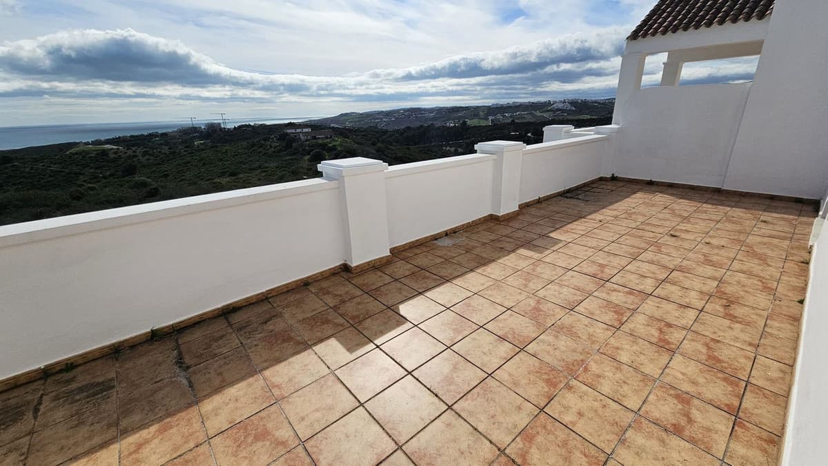 Townhouse in Doña Julia — photo 2 of 10