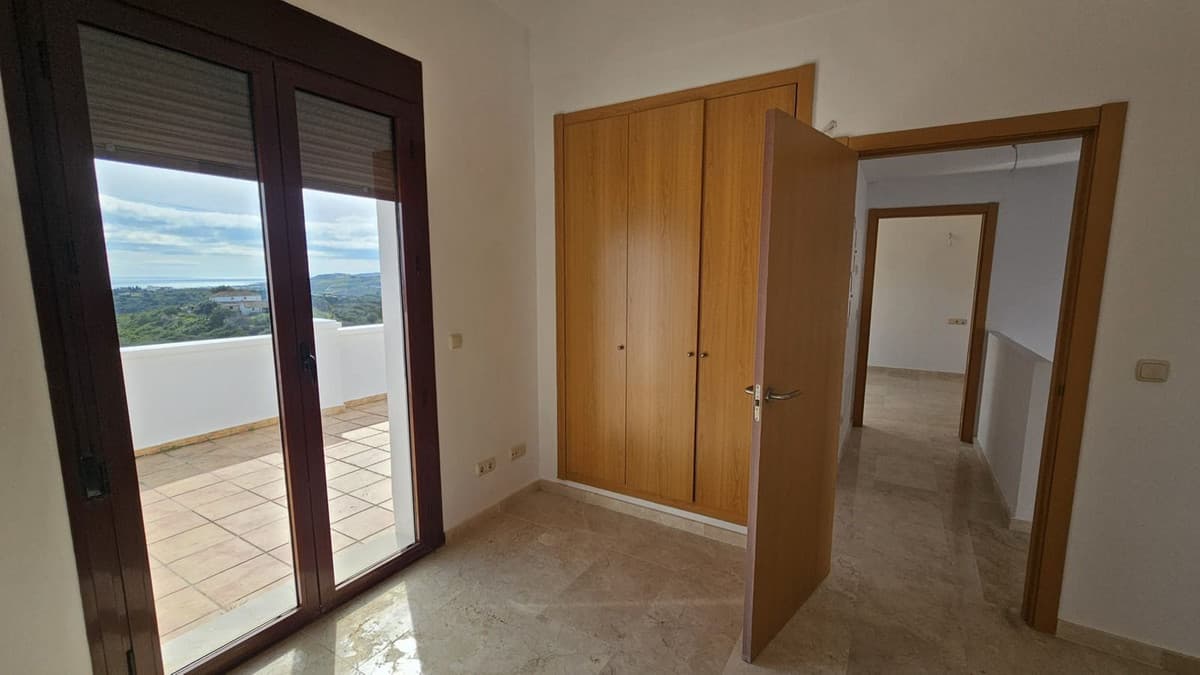 Townhouse in Doña Julia — photo 8 of 10