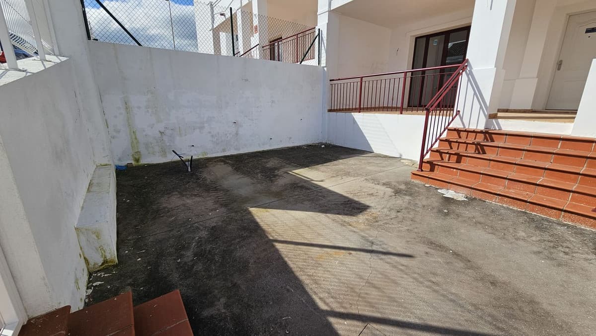 Townhouse in Doña Julia — photo 3 of 10