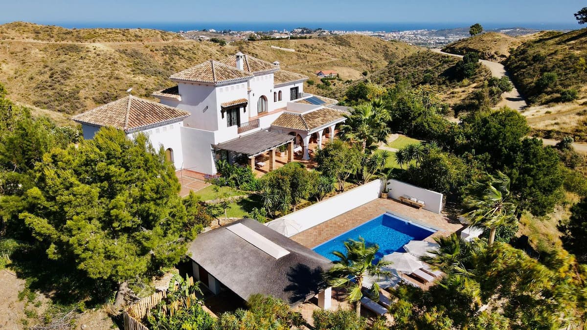 Detached Villa in Mijas — photo 3 of 10