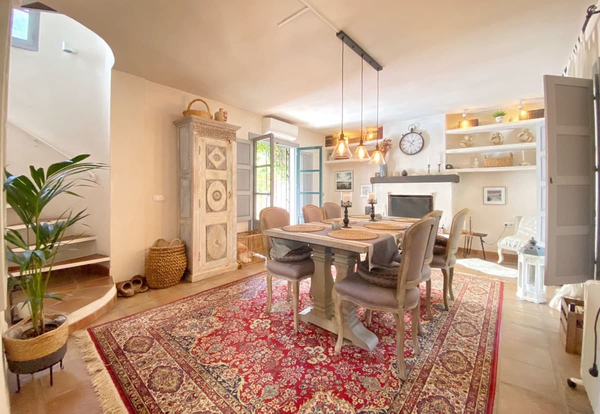 Semi-Detached House in Marbella — photo 2 of 10