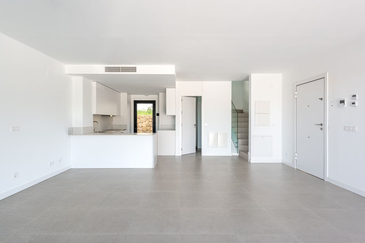 Semi-Detached House in Atalaya — photo 5 of 10