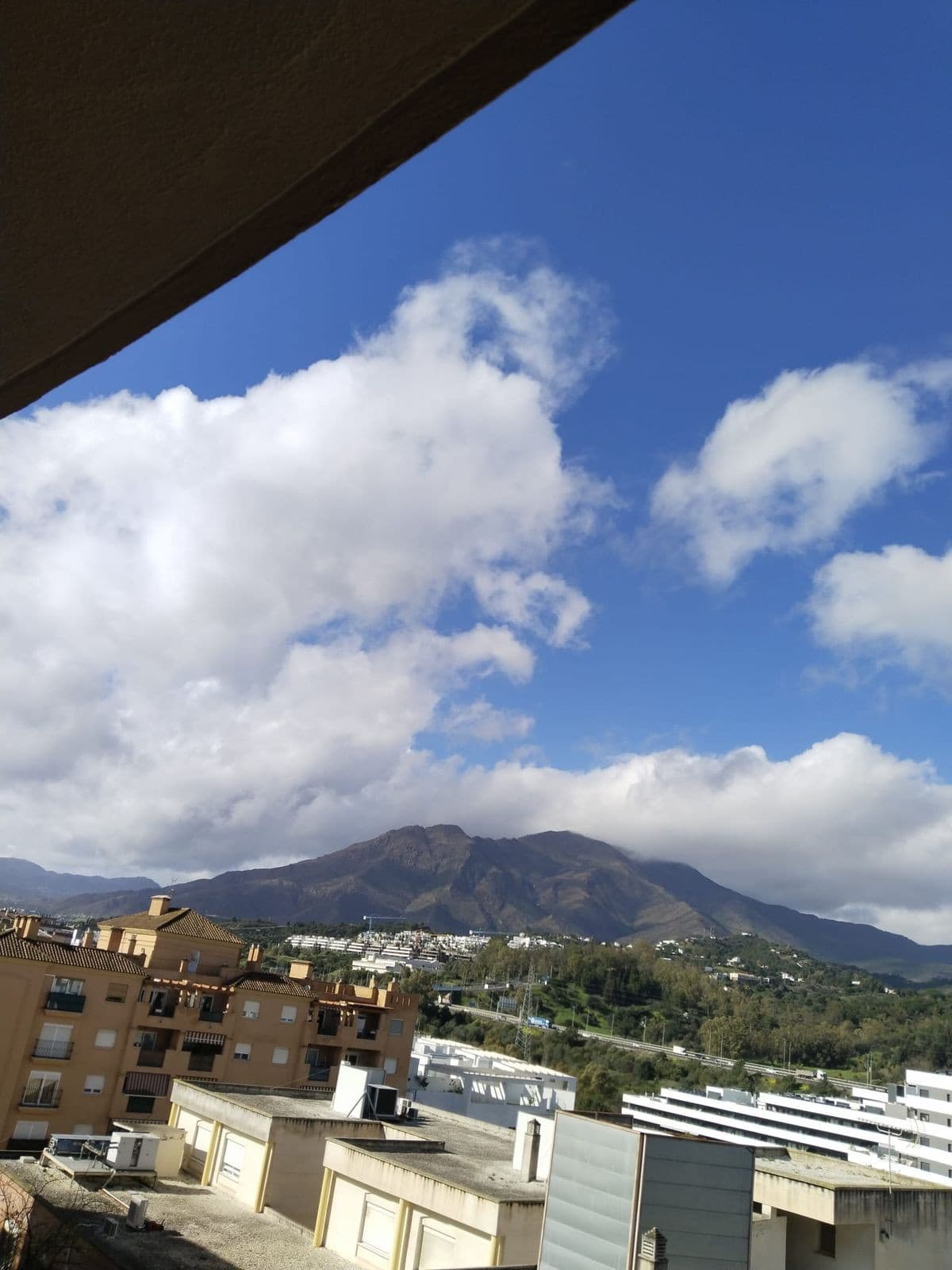 Middle Floor Apartment in Estepona — photo 1 of 10