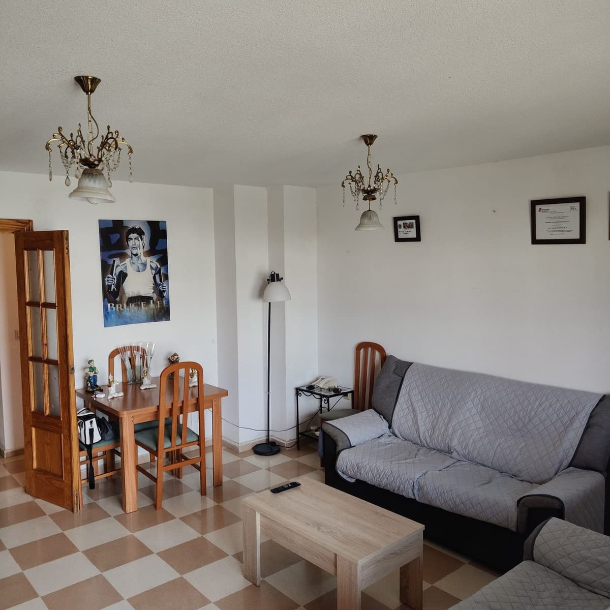 Middle Floor Apartment in Estepona — photo 4 of 10