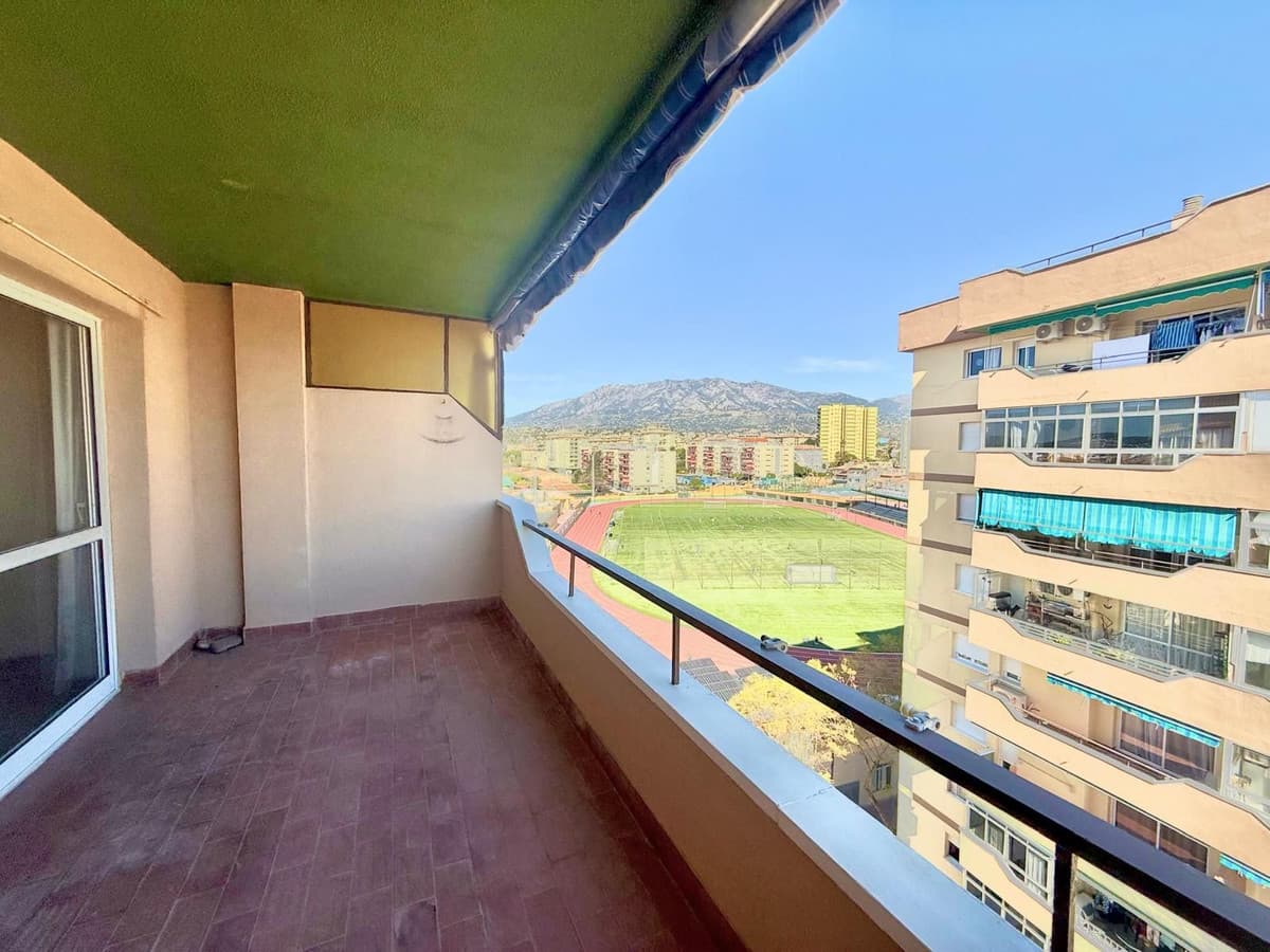 Middle Floor Apartment in Fuengirola — photo 2 of 10