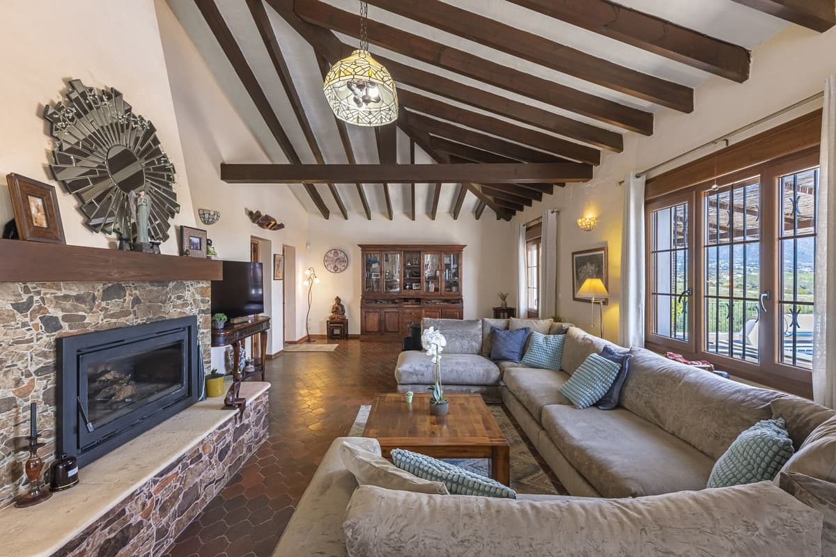 Detached Villa in Mijas Golf — photo 2 of 10