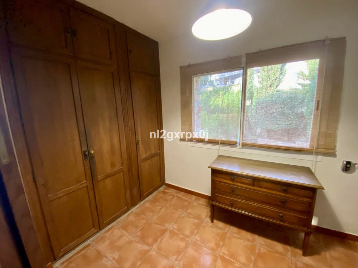 Detached Villa in Marbella — photo 7 of 10