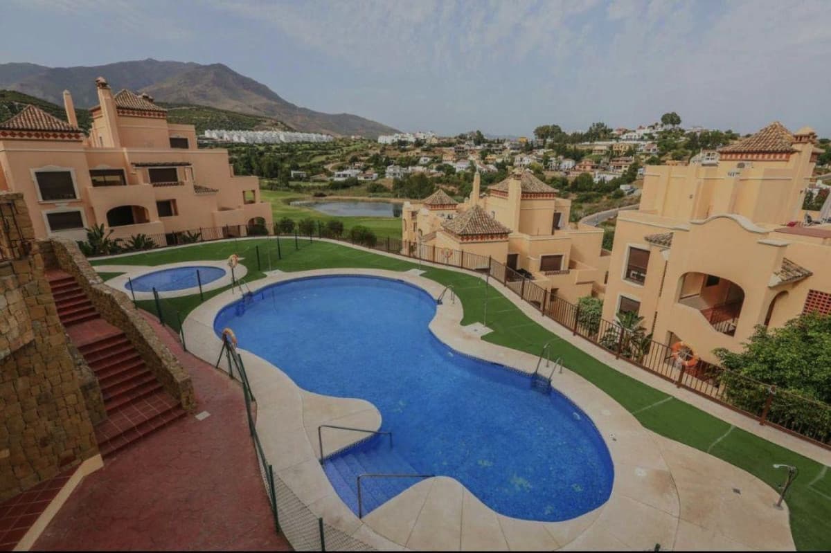 Penthouse in Valle Romano — photo 1 of 10