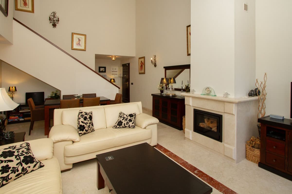Penthouse in La Mairena — photo 7 of 10