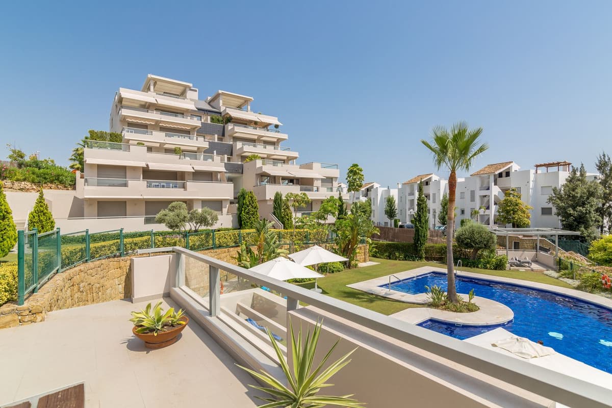 Middle Floor Apartment in Los Arqueros — photo 2 of 10