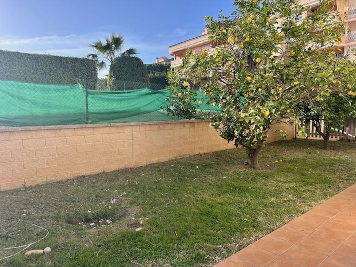 Ground Floor Apartment in Estepona — photo 8 of 10