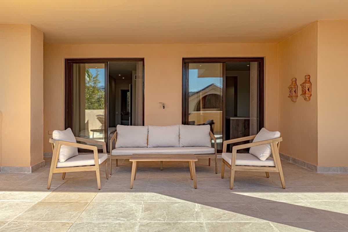 Ground Floor Apartment in Benahavís — photo 8 of 10
